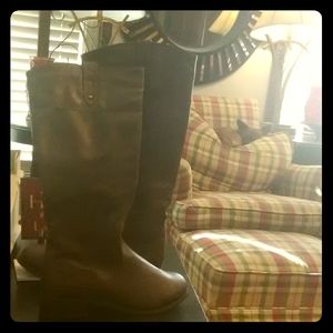 Women's Bucco Boots